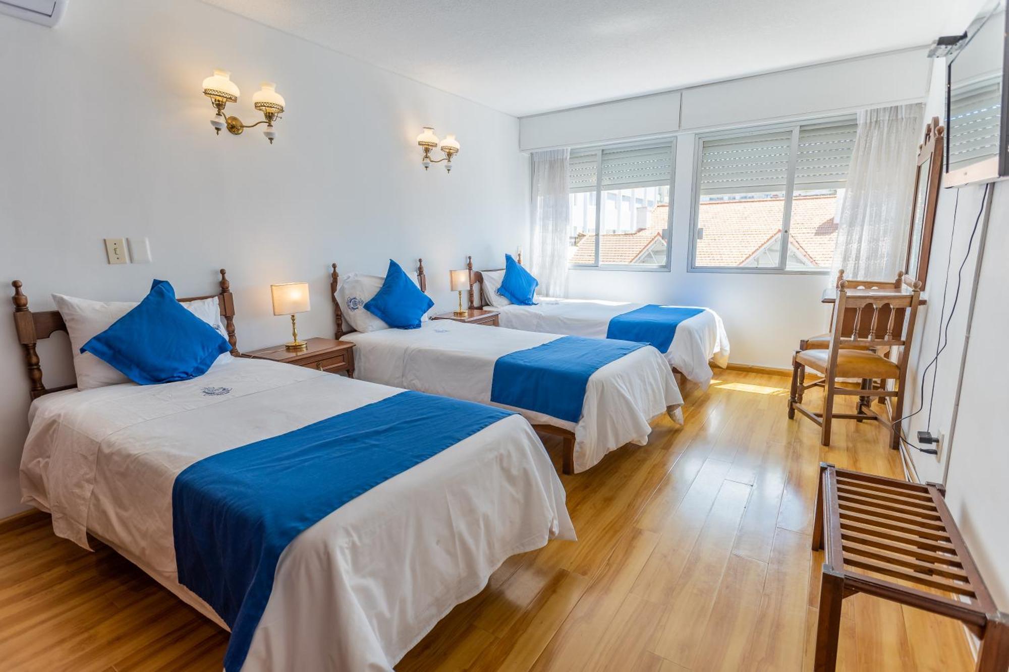 Hotel Alhambra بونتا دل استي المظهر الخارجي الصورة