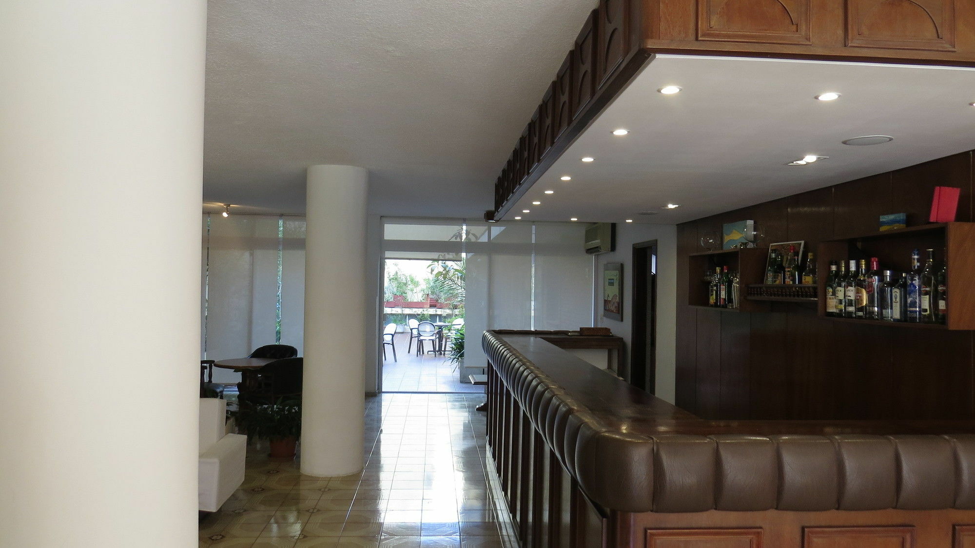 Hotel Alhambra بونتا دل استي المظهر الخارجي الصورة