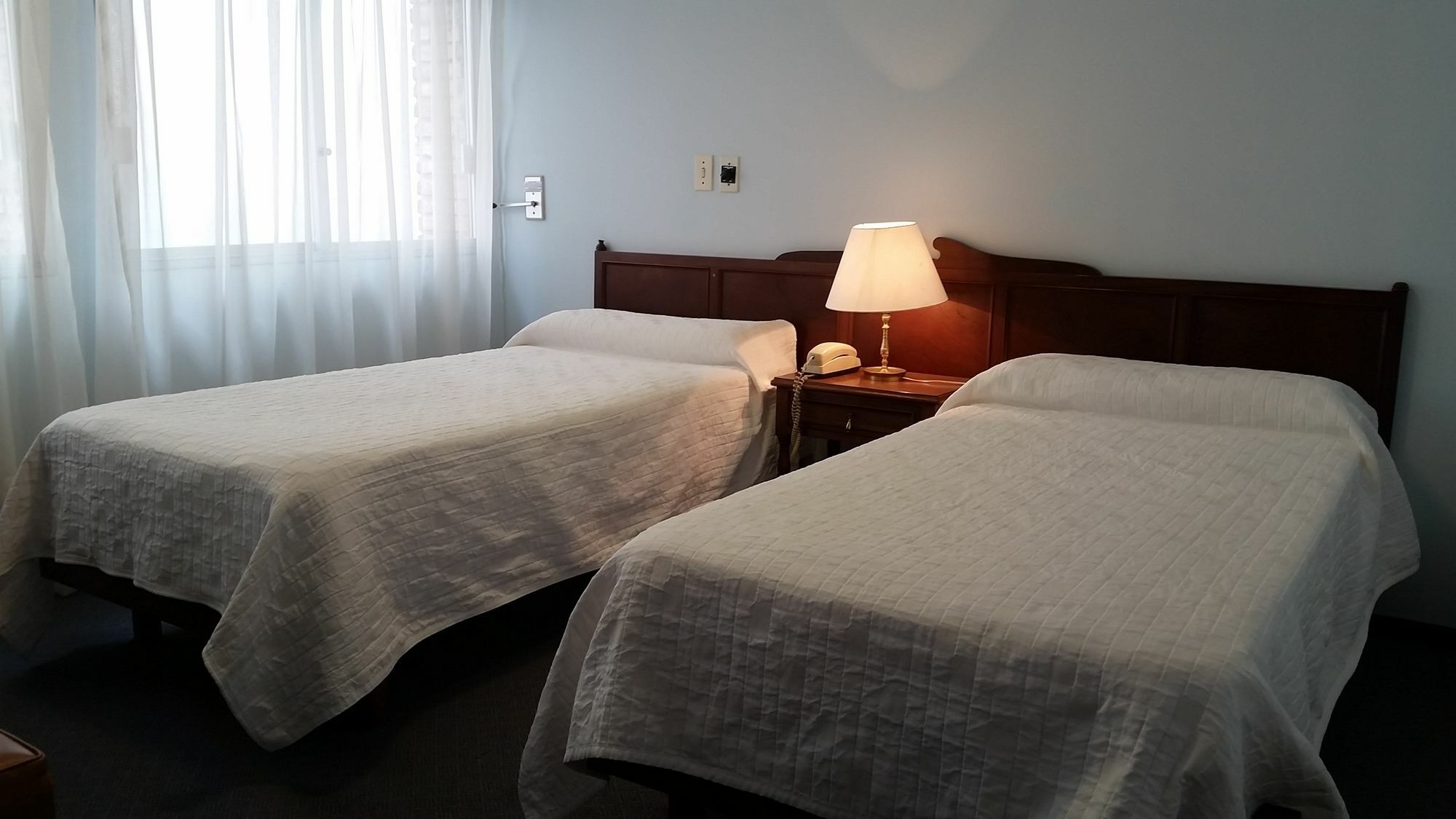 Hotel Alhambra بونتا دل استي المظهر الخارجي الصورة